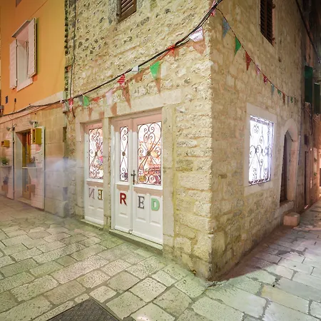 Luxury Bajamonti Guest house 4*