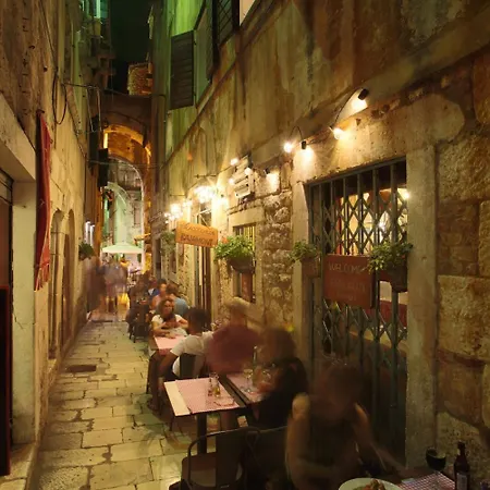 Luxury Bajamonti ゲストハウス