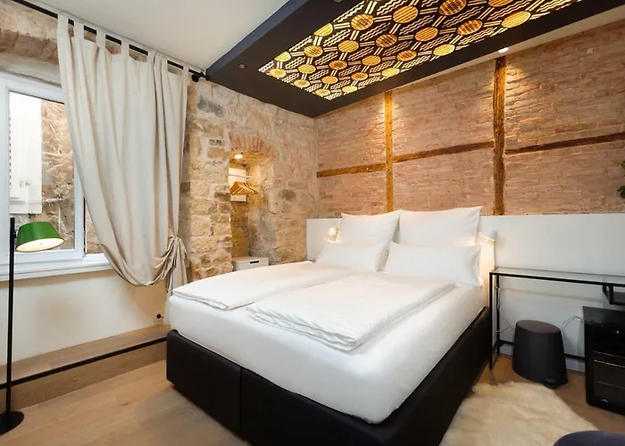 Luxury Bajamonti Gasthuis Split