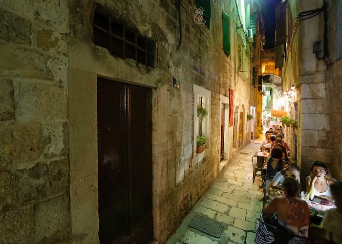 Luxury Bajamonti Gasthuis Split