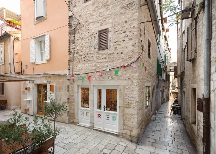 Luxury Bajamonti Gasthuis