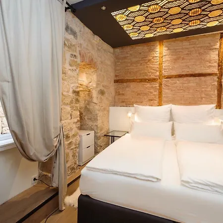 Guest house Luxury Bajamonti 4*